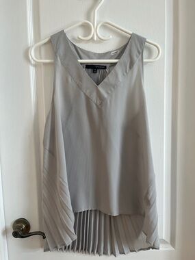 Harve Benard Light Gray Pleated Swing Tank Top